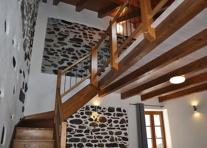 Casa Petrolli קנוביו